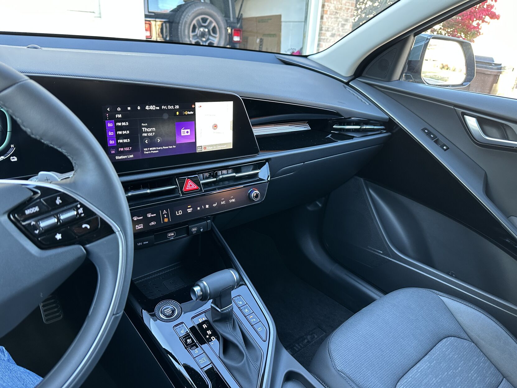 23KiaNiroInterior2.JPG